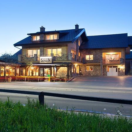 Hotel Samarin Crnomelj Экстерьер фото