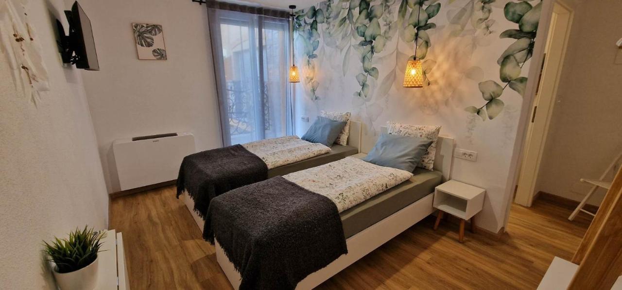 Hotel Samarin Crnomelj Экстерьер фото